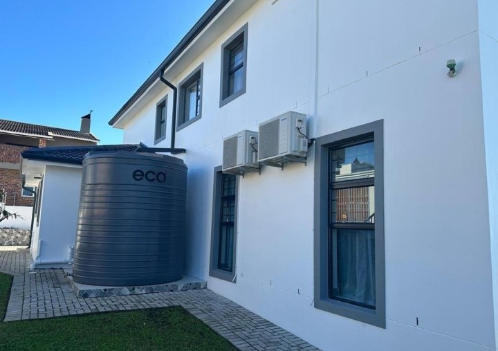 4 Bedroom Property for Sale in Noorsekloof Eastern Cape